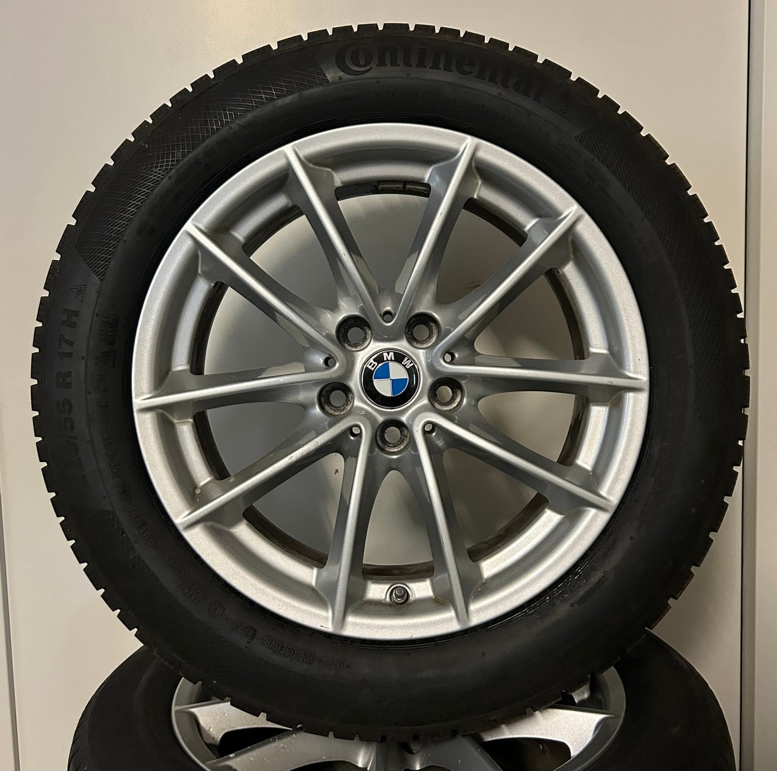 BMW 5-serie G30 G31 618 Velgen + Winterbanden — foto 1